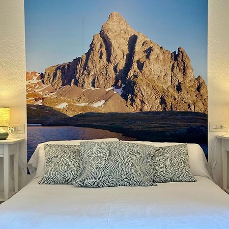 Cirjuana, Casa En El Centro Con Agradable Jardin Y Barbacoa By Pirineos 360 Villa Биескас Екстериор снимка