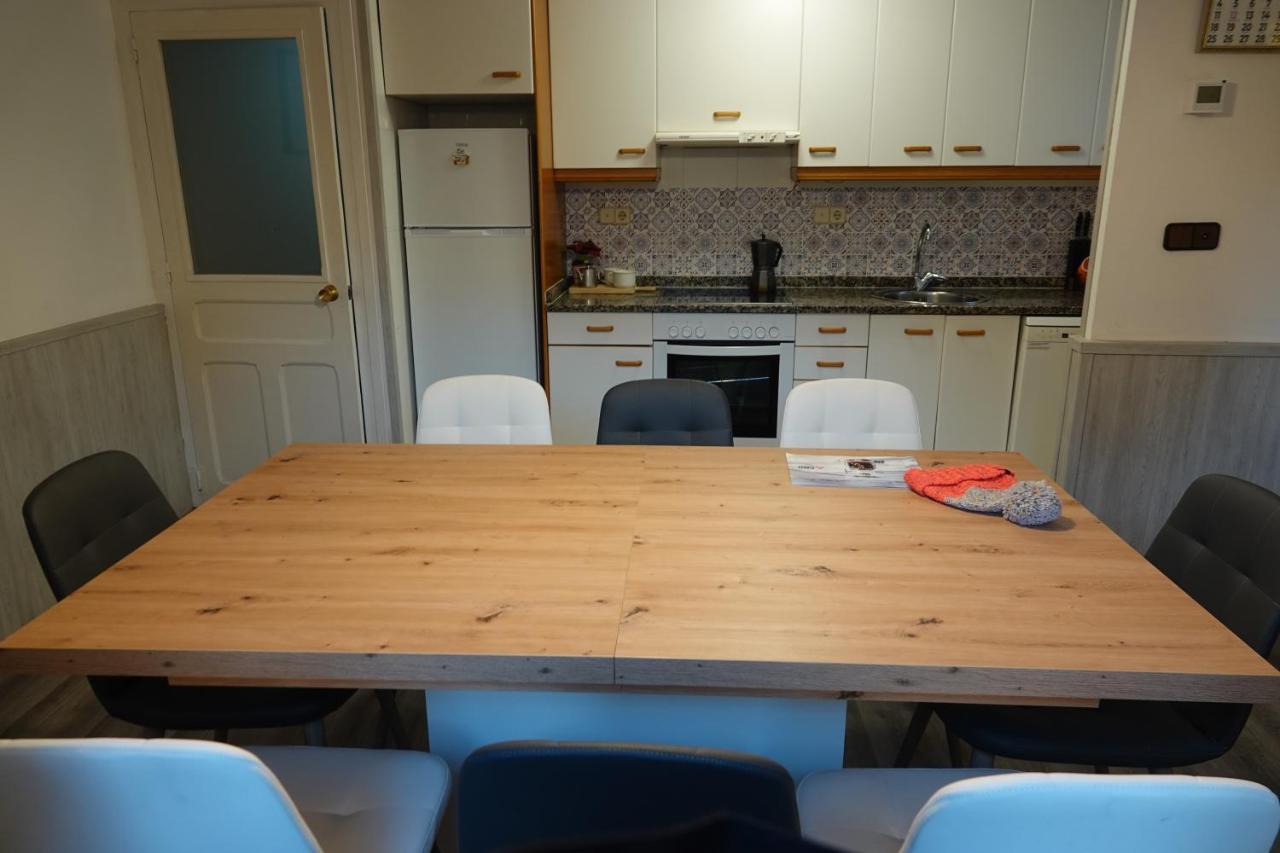 Cirjuana, Casa En El Centro Con Agradable Jardin Y Barbacoa By Pirineos 360 Villa Биескас Екстериор снимка