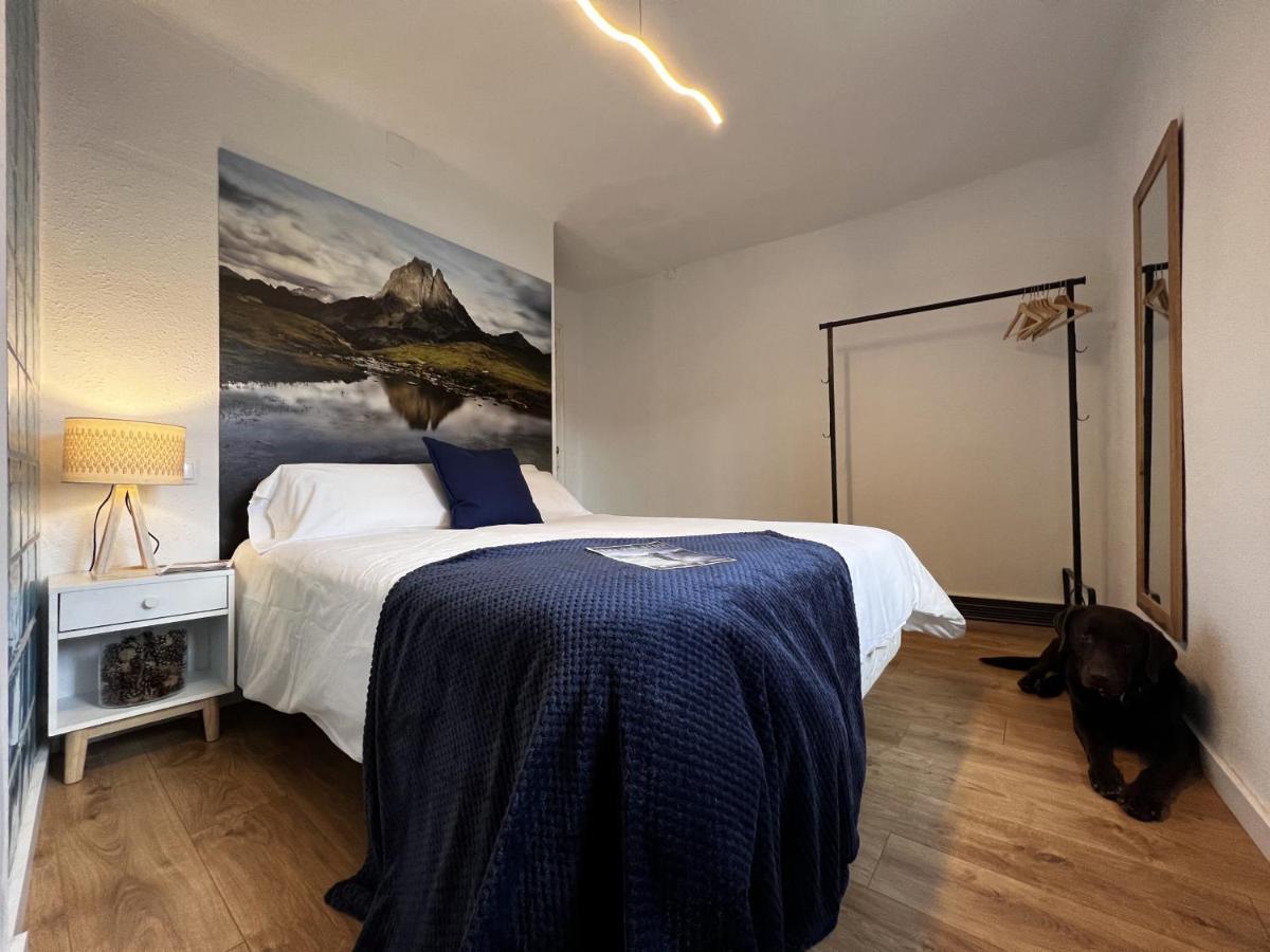 Cirjuana, Casa En El Centro Con Agradable Jardin Y Barbacoa By Pirineos 360 Villa Биескас Екстериор снимка